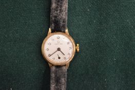 A ladies 9ct gold wristwatch.