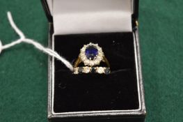 Two 9ct gold dress rings.