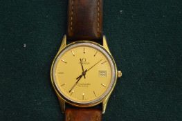 A gentlemans Omega Seamaster quartz wristwatch with leather strap.