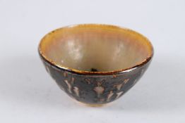 A CHINESE JIZHOU POTTERY 