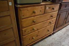 Pine chest of drawers.