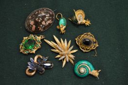 Decorative jewellery.