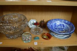 Decorative china and glass to include a paperweight, pedestal bowl etc.