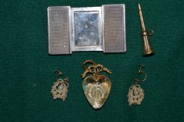 A gold fob seal propelling pencil and other items.