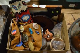 Miscellaneous collectables.