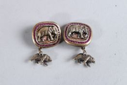A PAIR OF RUSSIAN SILVER ELEPHANT CUFFLINKS.