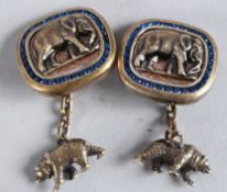 A PAIR OF RUSSIAN SILVER ELEPHANT CUFFLINKS.