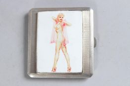 A GEORGE VI ENGINE TURNED SILVER CIGARETTE CASE. 3ins x 2.75ins. Birmingham 1935, with an enamel