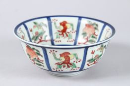 A CHINESE POLYCHROME BOWL. 6ins diameter.