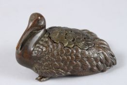 A JAPANESE OKIMONO BRONZE INCENSE BURNER as a bird. 4.5ins high.