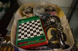 Miscellaneous collectables.