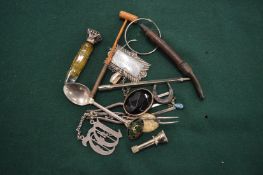 Miscellaneous collectables.