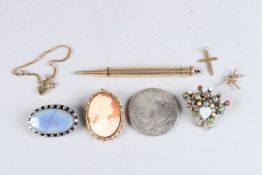 BIJOUTERIE AND COINS.