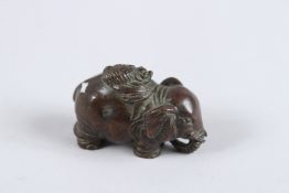 A JAPANESE OKIMONO BRONZE BATON ELEPHANT.