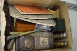 Miscellaneous collectables.