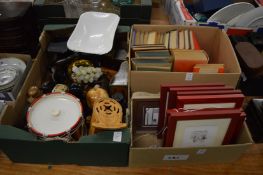 Miscellaneous collectables to include books etc.