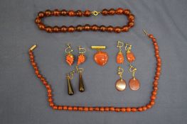 A quantity of jewellery, possibly amber.