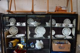 A quantity of Royal Worcester June Garland dinnerware.