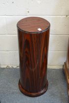 A PAIR OF FAUX ROSEWOOD PEDESTAL STANDS.