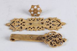 AN 18TH CENTURY OTTOMAN TURKISH TOMBAK DOOR FURNITURE.