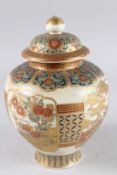 A GOOD 19TH/20TH CENTURY JAPANESE SATSUMA VASE AND COVER, the cover and shoulder decorated with