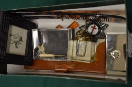 Miscellaneous collectables.