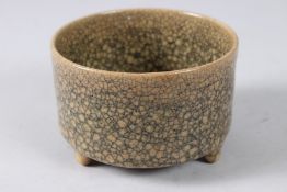 A CHINESE CRACKLE GLAZED TRIPOD INCENSE BURNER.