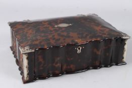 A FINE 18TH CENTURY DUTCH COLONIAL SRI LANKAN SILVER MOUNTED TORTOISESHELL BOX. 9ins long.