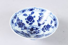 A CHINSE BLUE AND WHITE BOWL of Ming style. 15.5cms diameter.