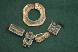Two crystal items of jewellery.