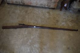 An early Indian matchlock rifle.