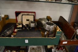 A quantity of plated items to include cased flatware, loose flatware etc.