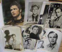 [FILMSTAR PHOTO, SIGNED] MARLON BRANDO, signed, b/w/ photo, 6 x 4 inches; and a collection of