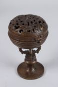 A CHINESE BRONZE CENSER. 6ins high.