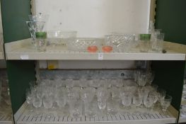 Quantity of glassware.