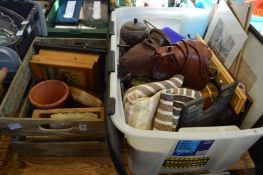 Miscellaneous collectables.