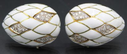 A SUPERB PAIR OF 18CT WHITE GOLD EMERALD AND DIAMOND EAR CLIPS. 16grams.