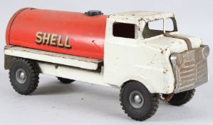 A TRI-ANG TINPLATE SHELL TRUCK. 36cms long.