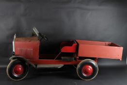 A VERY GOOD TRI-ANG WOODEN TIPPER TRUCK. 152cms long.