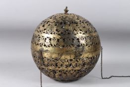 A RARE LARGE 18TH - 19TH CENTURY NORTH INDIAN OR DUTCH COLONIAL GILDED BRASS LANTERN with birds