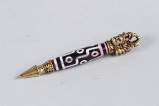 A TIBETAN TIANZHA WRAPPED BRONZE VARJA. 11cm long