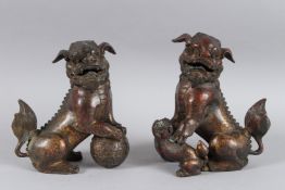A GOOD PAIR OF BRONZE DOGS OF FO 16cm high
