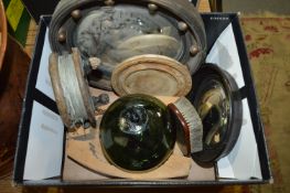 Miscellaneous collectables.