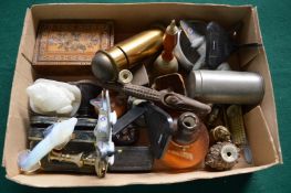 Miscellaneous collectables.