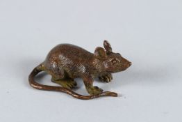 A SMALL BRONZE MOUSE. 5cms.