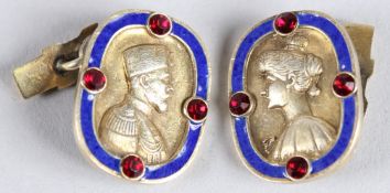 A PAIR OF RUSSIAN BLUE ENAMEL FIGURAL CUFFLINKS.