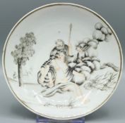 A CHINESE EXPORT EN GRISAILLE DECORATED PLATE. 6ins diameter. Romantic scene. Circa 1740.
