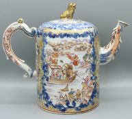 A SUPERB CHINESE EXPORT PORCELAIN CHOCOLATE POT AND COVER, CIRCA 1740 - 1780. 7.5ins high. Foo dog