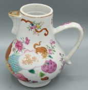 A CHINESE EXPORT TOBACCO LEAF JUG. 4.5ins high. Circa 1740.