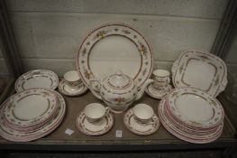 A Coalport Montdore part dinner service.